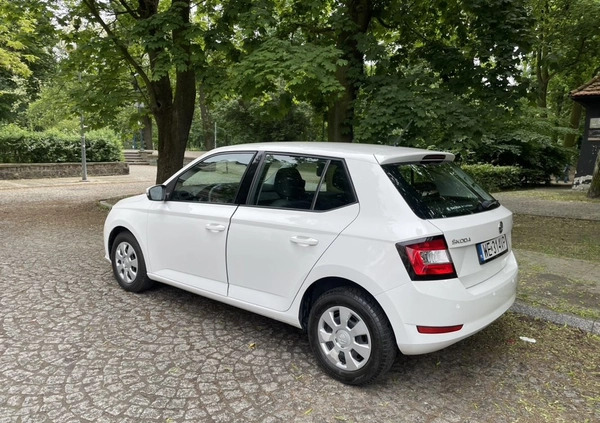 Skoda Fabia cena 39500 przebieg: 109000, rok produkcji 2019 z Kalisz małe 137